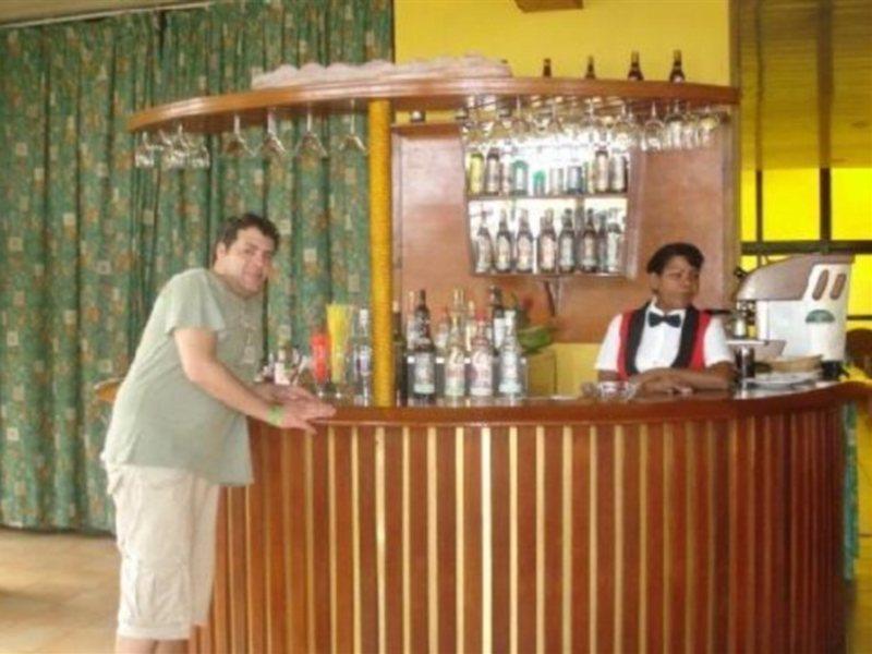 Hotel Club Acuario Хавана Екстериор снимка